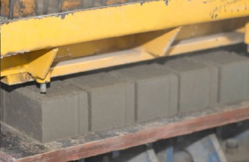 tubos, pavers, blocos, lajes, arquibancada, pontes, pergolado, concregrama